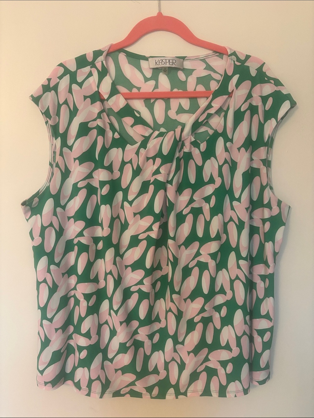 Like New - Kasper Green and Pink Floral Sleeveless Blouse (size 2x/3x)